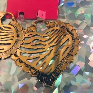 Heart ruffle hoop earrings vintage Betsey Johnson